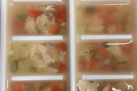 とっても美味しそうに食べてくれます❗️彩りも綺麗で、夏らしいご飯に大満足です